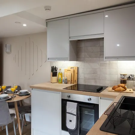 Crown View * Harrogate