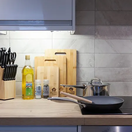 아파트 Crown View *