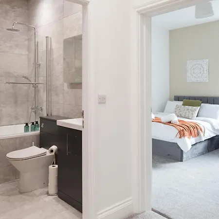 아파트 Crown View *