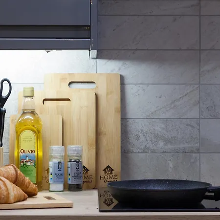 Crown View Apartment *